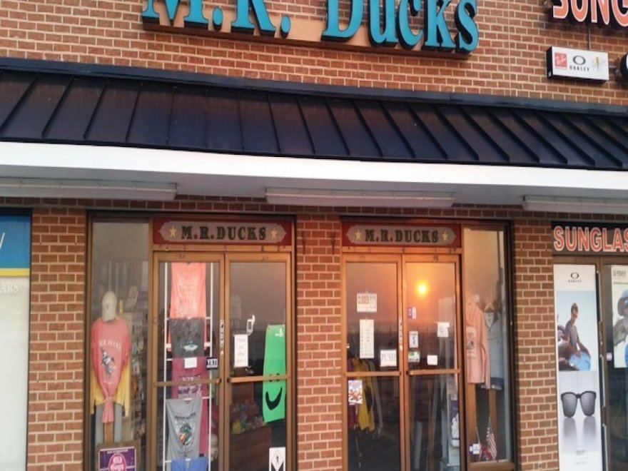 M R Ducks Apparel Shoppes