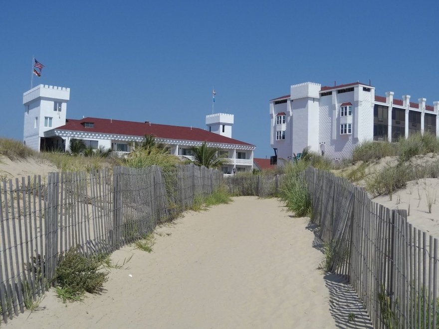 Castle in the Sand Hotel